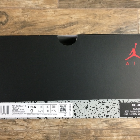 Jordan 5 Retro White Stealth (2021) M9, W10.5 - Picture 15 of 15